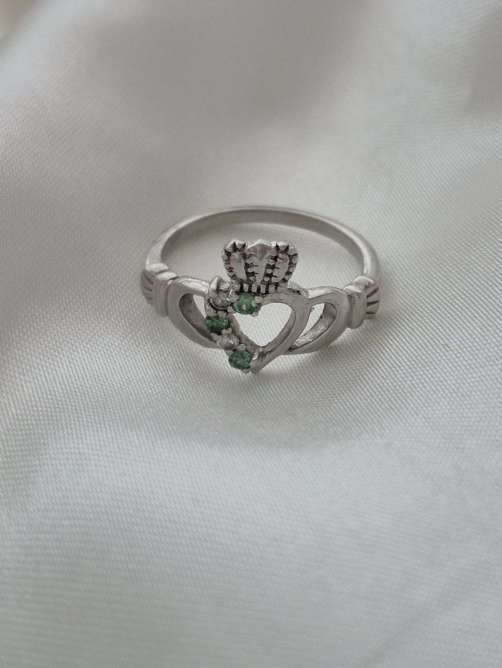 Sterling Silver Heart Claddagh Ring with Green & Clear Cz Accents